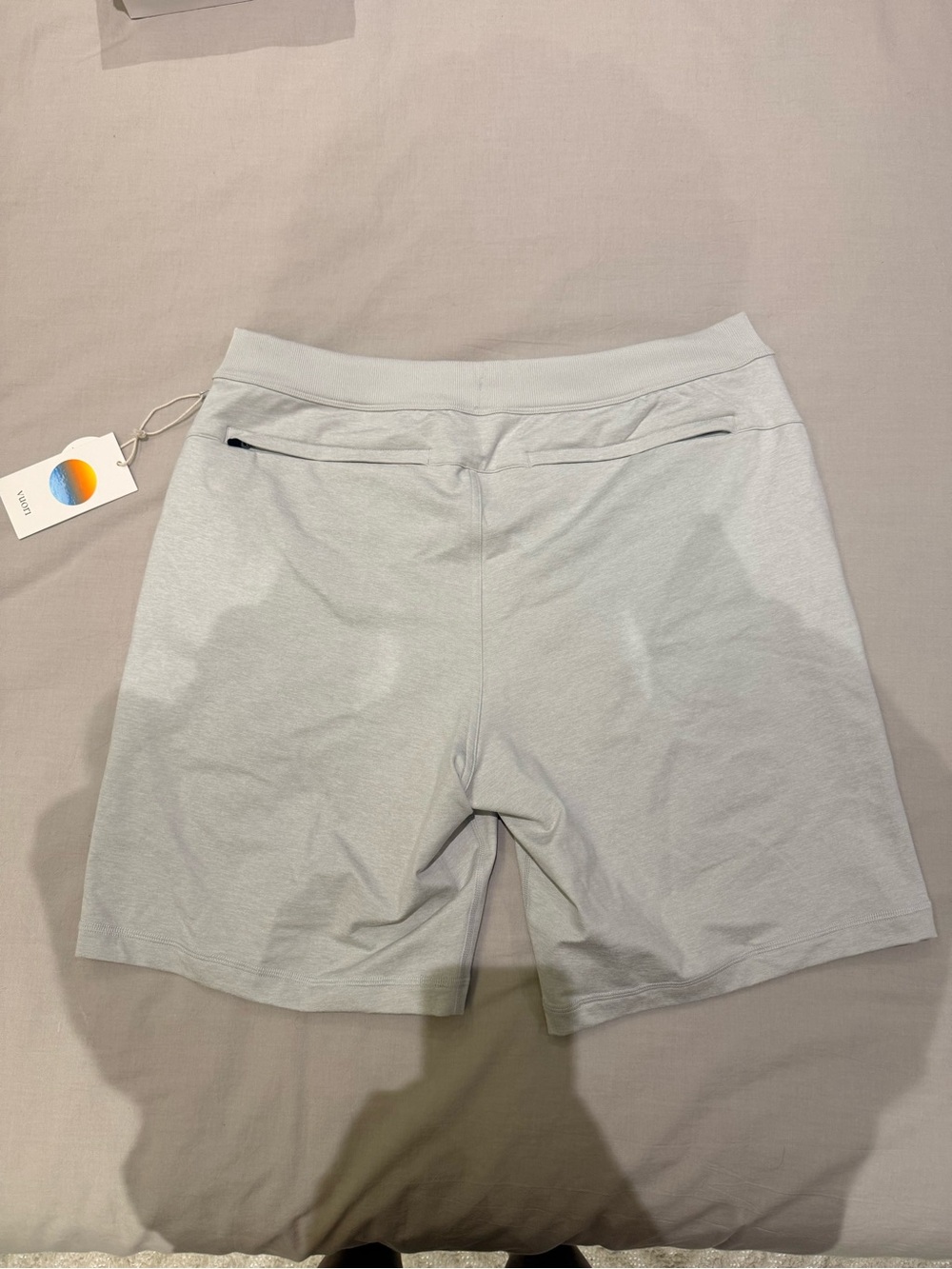 Coronado Short 8” Vuori - Picture 2 of 4